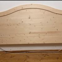 Testata letto in albere massiccio