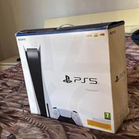 PlayStation 5 fat boxata