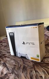 PlayStation 5 fat boxata