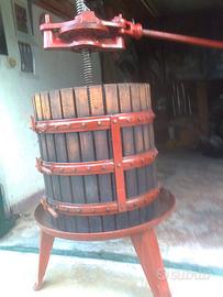 attrezzatura  per vino