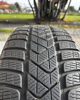 Gomma Pirelli 225/55/R18 98H M+S