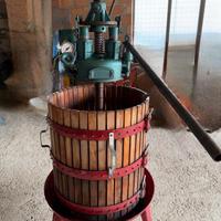 Attrezzatura per vino