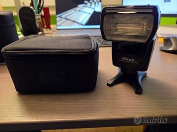 NIKON SPEEDLIGHT SB-700