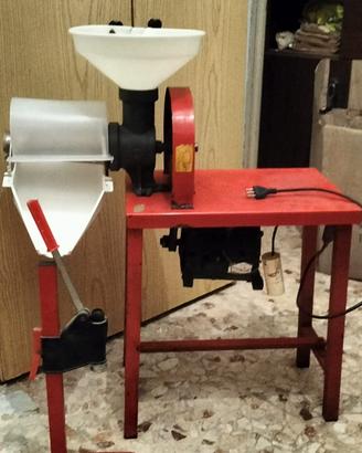 Macchina macina pomodori