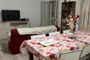 Casa con giardino vicino a Porto Pino
