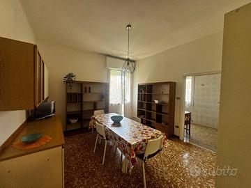 Appartamento di 90 m² con 4 locali a Bologna