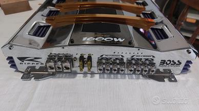 amplificatore boss modello Ripper da 1600w (800w R