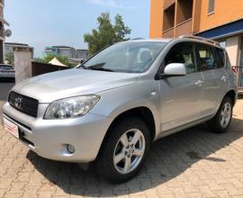 TOYOTA RAV4 TD 4x4 136 cv