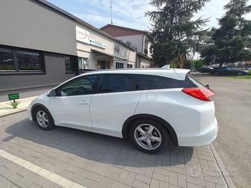 Honda Civic IX Tourer 1.6 Lifestyle Navi Adas E6