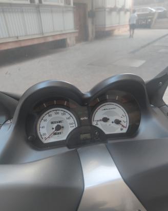 Aprilia Atlantic 300 del 2011 motore nuovo