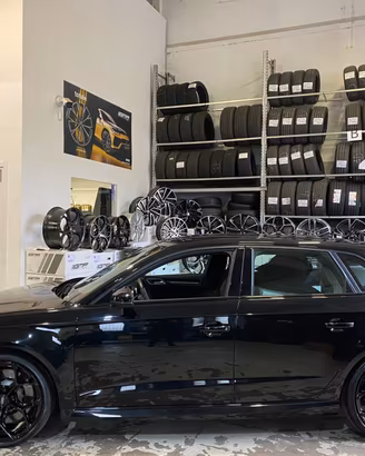 Cerchi NUOVI Audi RS3 8V raggio 19 cod.87432