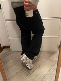 Pantaloni Neri Baggy – Vestibilità Ampia