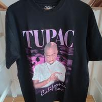 Maglia nera Pull&Bear di Tupac