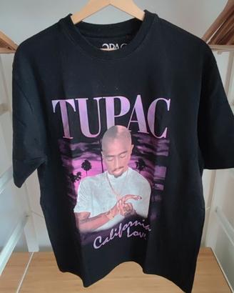 Maglia nera Pull&Bear di Tupac