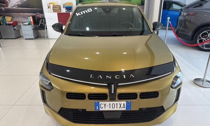 Lancia Ypsilon Non disponibile (428) Nuova Ib...