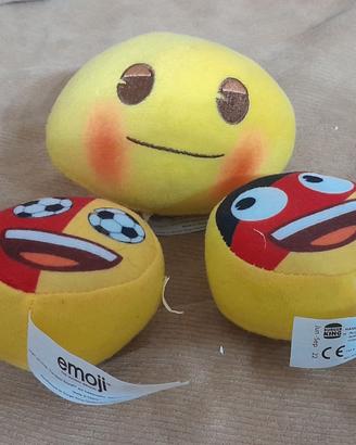 3 Peluche delle emoticons della serie emoji