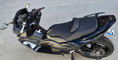 Yamaha Tmax