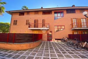 3 LOCALI A GROTTAMMARE