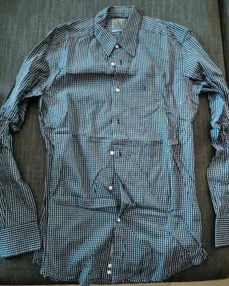 box t-shirt, camicie e pantaloncini abbigliamento 