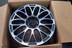 Cerchi in lega originali Fiat 500/Abarth 16" 4x98 