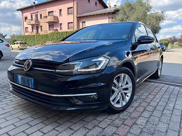 Volkswagen Golf VII 1.5 TGI DSG Highline