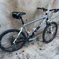 Mtb Giant Xtc advanced 2 full carbonio