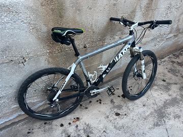 Mtb Giant Xtc advanced 2 full carbonio