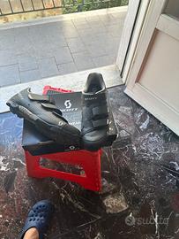 Scarpe mountain bike
