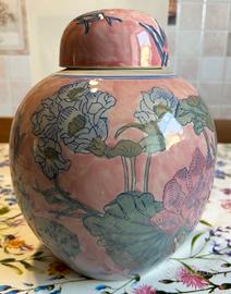 Vaso cinese con fiori