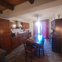 Vivi la montagna: bilocale arredato in centro Oulx