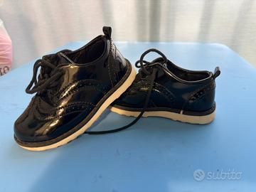Scarpa bimbi numero 24 elegante