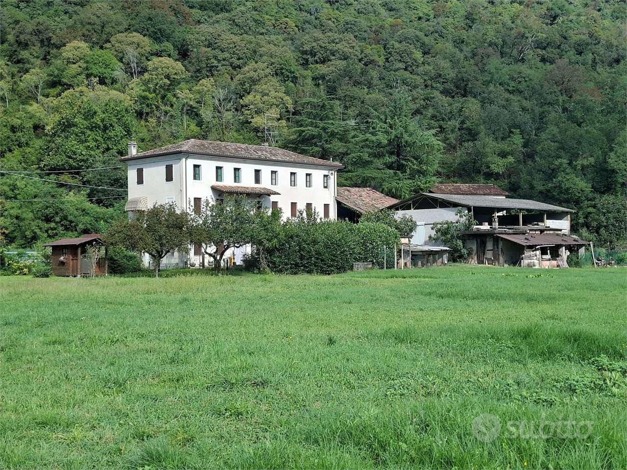 Rustico-Casale a Polcenigo - Vista 2