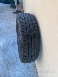Gomme auto