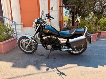 Honda VT 500 custom ASI - 1984