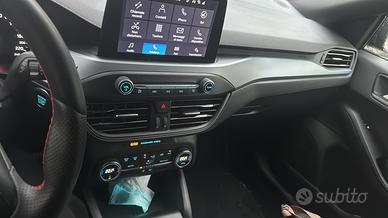 Auto Ford Focus