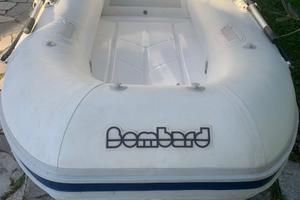 Tender Chiglia rigida