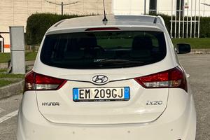 Hyundai I X 20