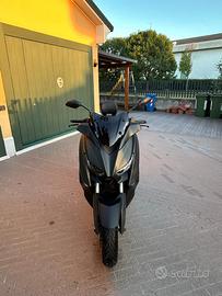 X max Yamaha 125cc