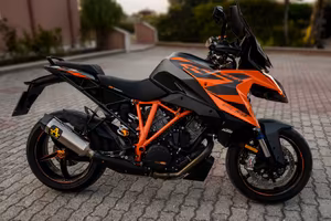 KTM 1290 Super Duke GT - Full Optional da vetrina