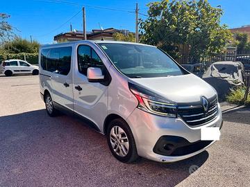 Renault Trafic T27 2.0 dCi 120CV PC-TN Intens