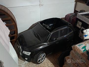 Macchinetta Audi elettrica per bambini 