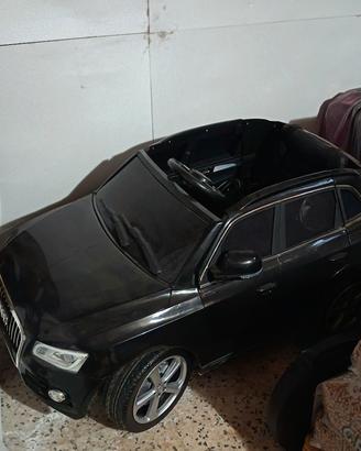 Macchinetta Audi elettrica per bambini 