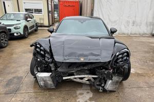Porsche Panamera 4 - 2024 - incidentata