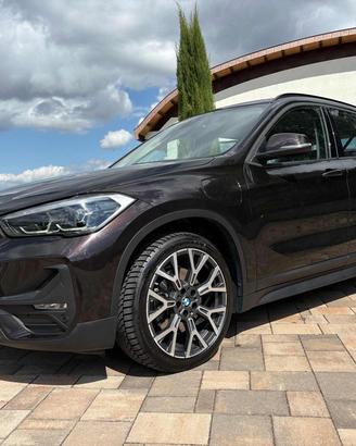 BMW X1 xDrive25e PLUG IN HYBRID