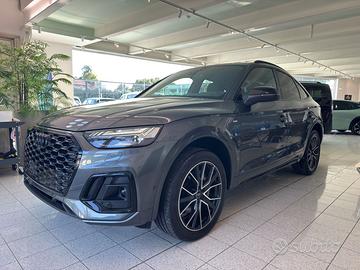AUDI Q5 Sportback 40 tdi mhev Identity Black quatt