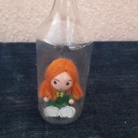 Mini bottiglia con bambolina anni 70