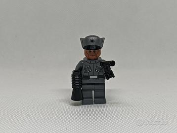 LEGO MINIFIGURE sw0670 First Order Officer