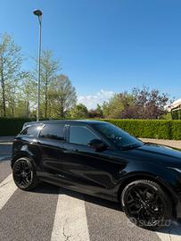 Evoque range rover