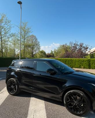 Evoque range rover