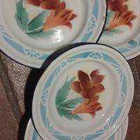 Piatti in metallo antichi made in China 